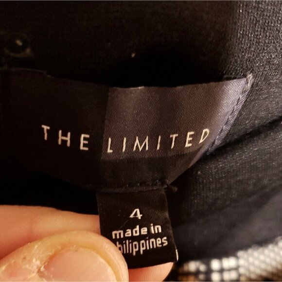 The Limited Knit Faux Lace Mini Skirt 4 - Picture 5 of 7